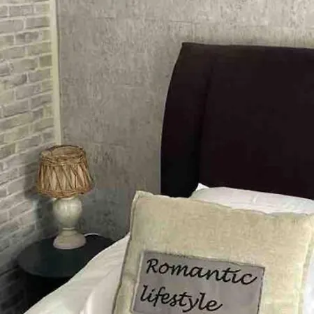 Вилла Escape To Nature Charming Chalet In